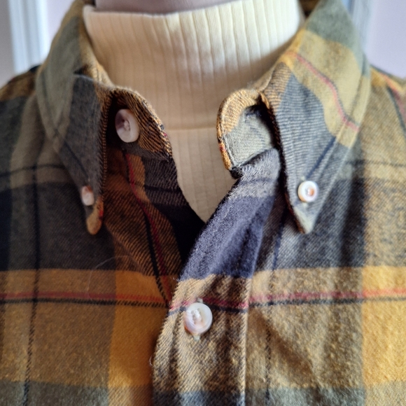 RED HEAD MENS FLANNEL - Picture 14 of 16